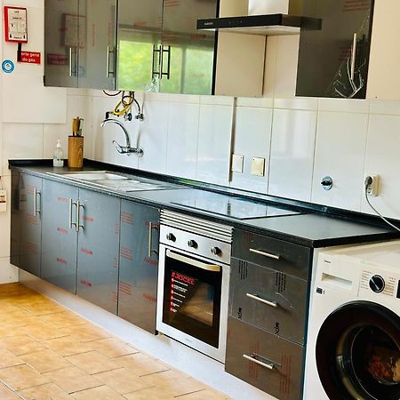 Portimao Central Holiday Guesthouse Extérieur photo